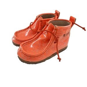 Cucu Kaboom! Walker In Papaya Orange  Kids Moccasins/ Chukka Boots Size 7
